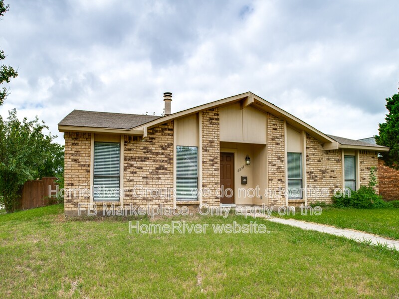 The Colony House: 5541 Vaden St