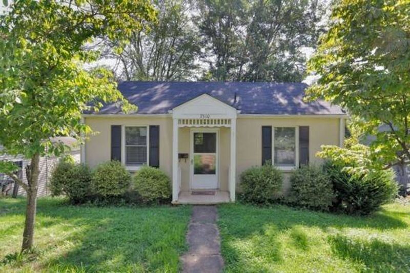 Charlottesville House: 2310 Center Ave