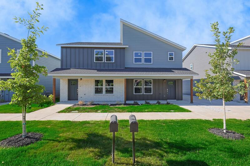 Fort Worth Townhome: 5820 Grayson Street