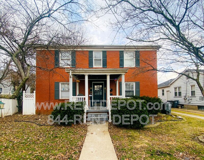 Evansville House: 629 S Harlan Ave