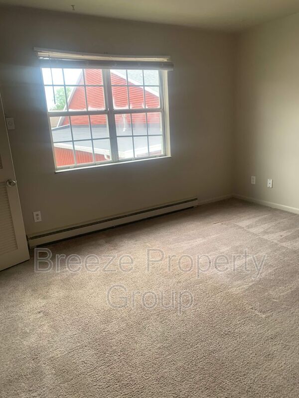 Toledo House: 5339 Secor