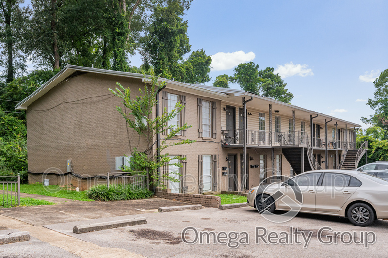Birmingham Condo: 139 Foust Ct