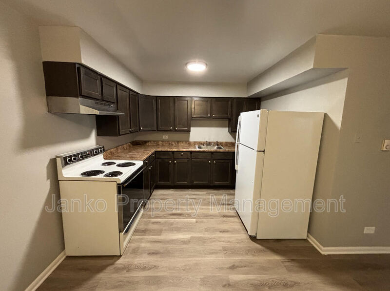 Chicago Heights Condo: 474 W 14th Pl