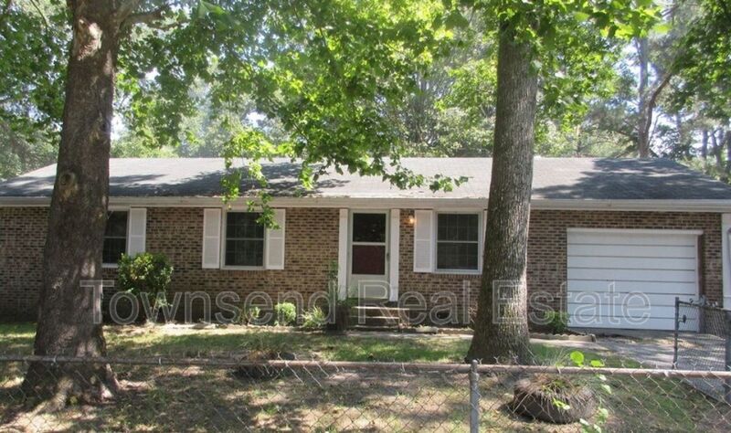 Spring Lake House: 2904 Collingwood St.