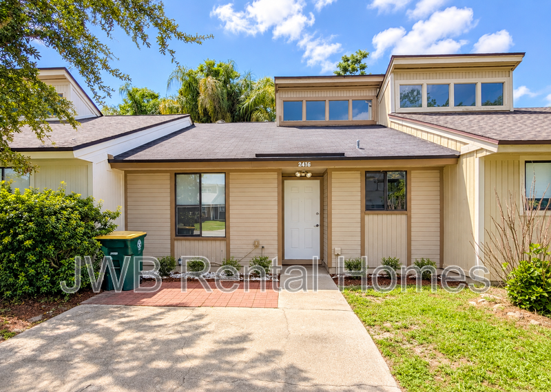 Jacksonville Townhome: 2416 Seabury Pl N