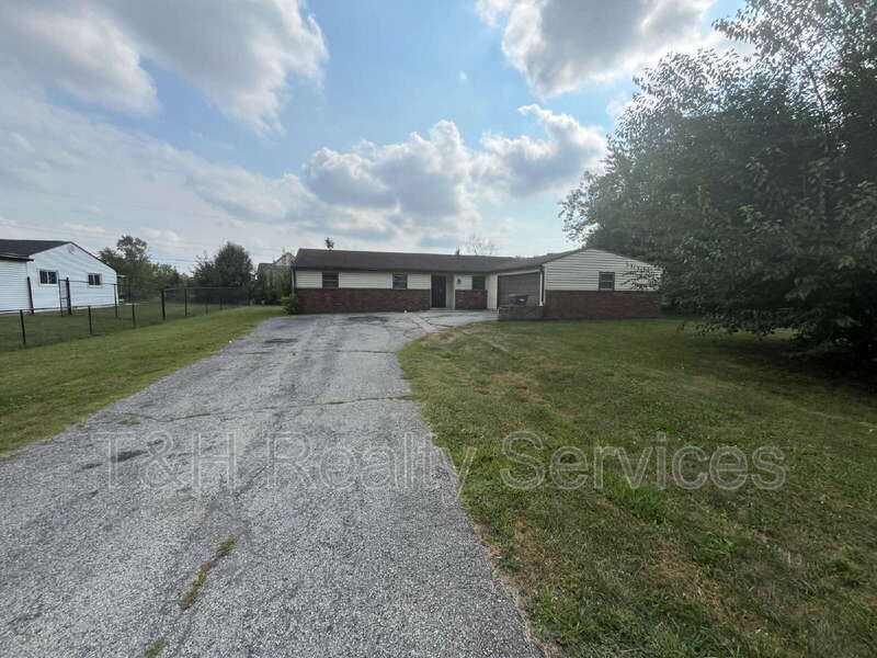 Indianapolis House: 8839 East 15th Street