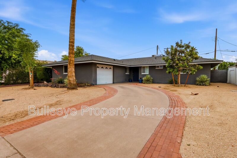 Scottsdale House: 4607 N. 82nd St.