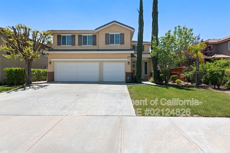 Murrieta House: 29723 Andromeda Street