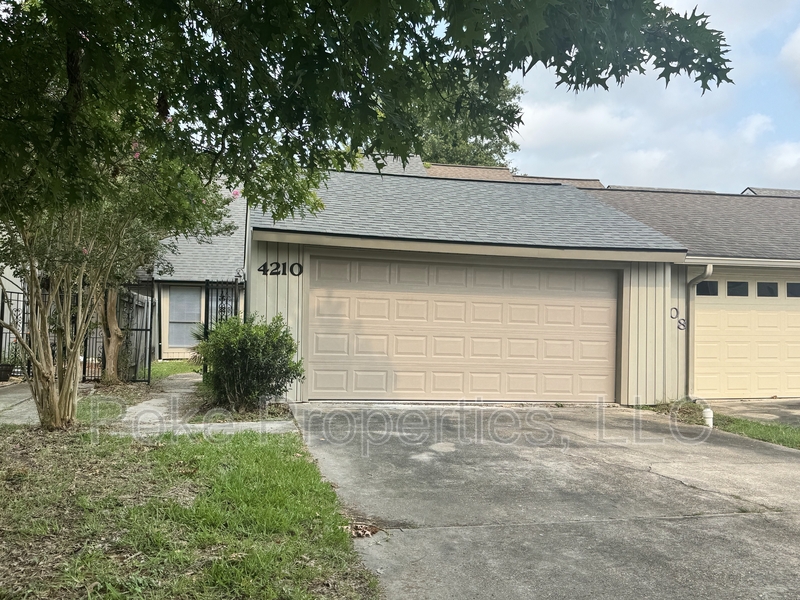 Lake Charles Condo: 4210 Waterwood Drive - 1