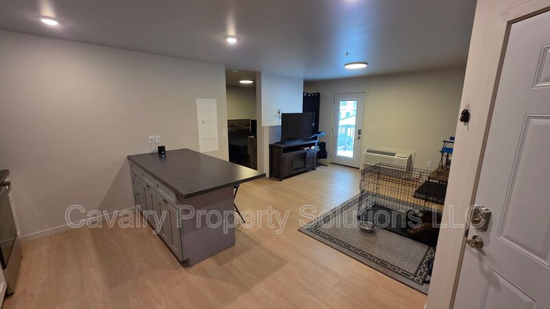 Duluth House: 1221 Commonwealth Avenue