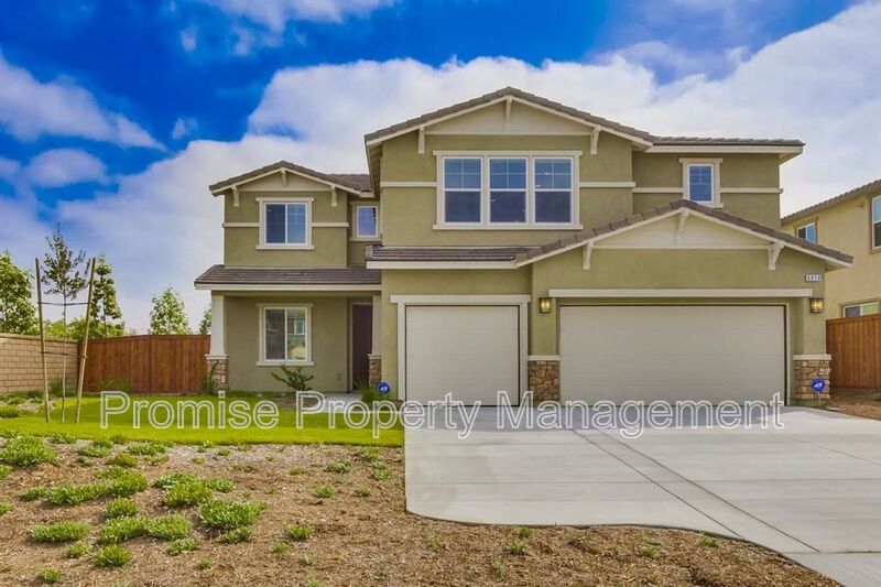 Oceanside House: 5514 Lipizzaner Circle