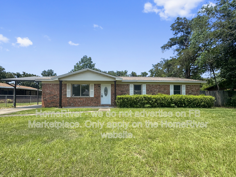 Pensacola House: 2708 Hillcrest Ave