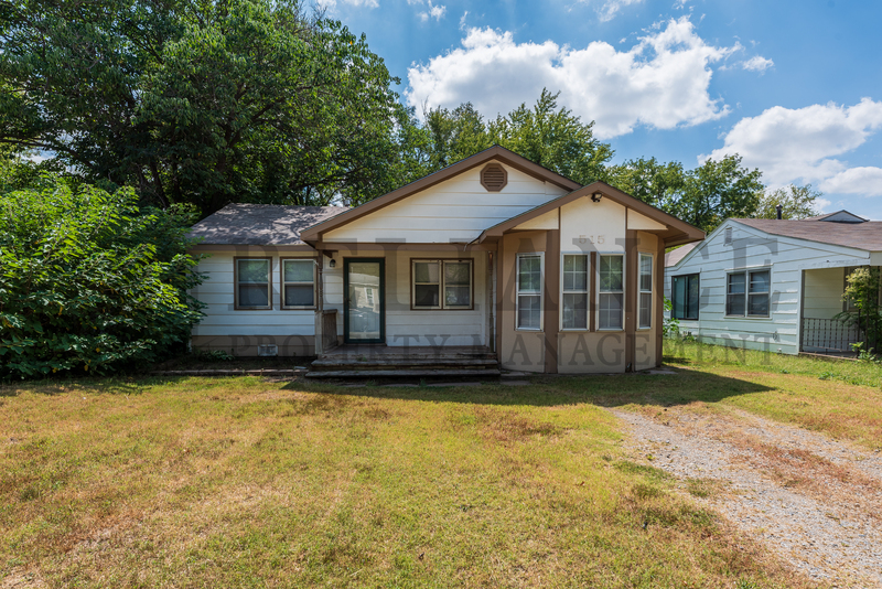 Mulvane House: 515 East Vine Street