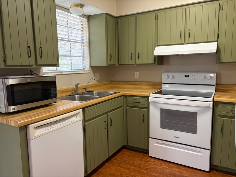 Tallahassee House: 4201 Woodhill Court