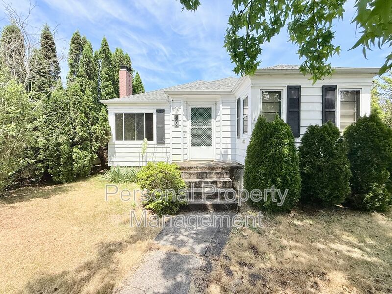 Vancouver House: 506 W 39th Street