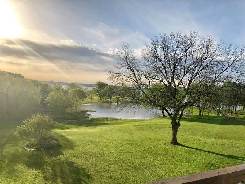 Rowlett House: 4322 Duck Pond Ln