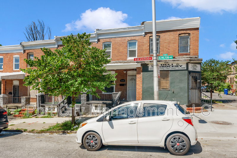Baltimore Townhome: 1416 North Milton Avenue