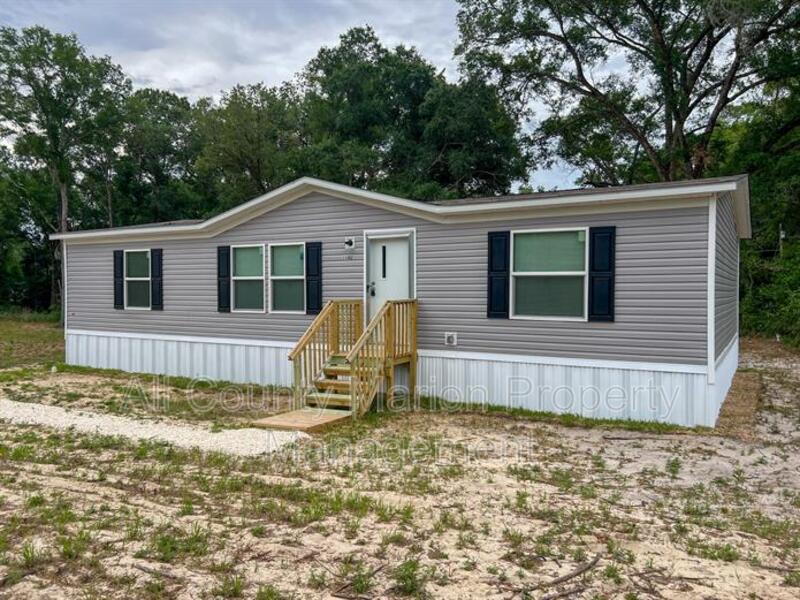 Ocala House: 11392 NW 16th Place
