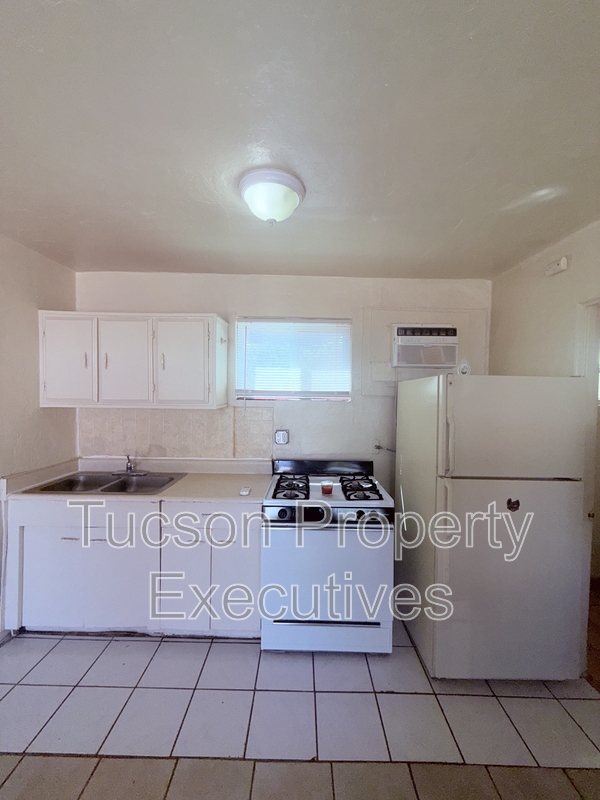 Tucson Condo: 1435 East Benson Highway - 15