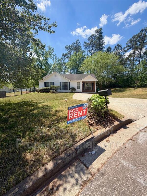 Ellenwood House: 3335 Crestview Ct.