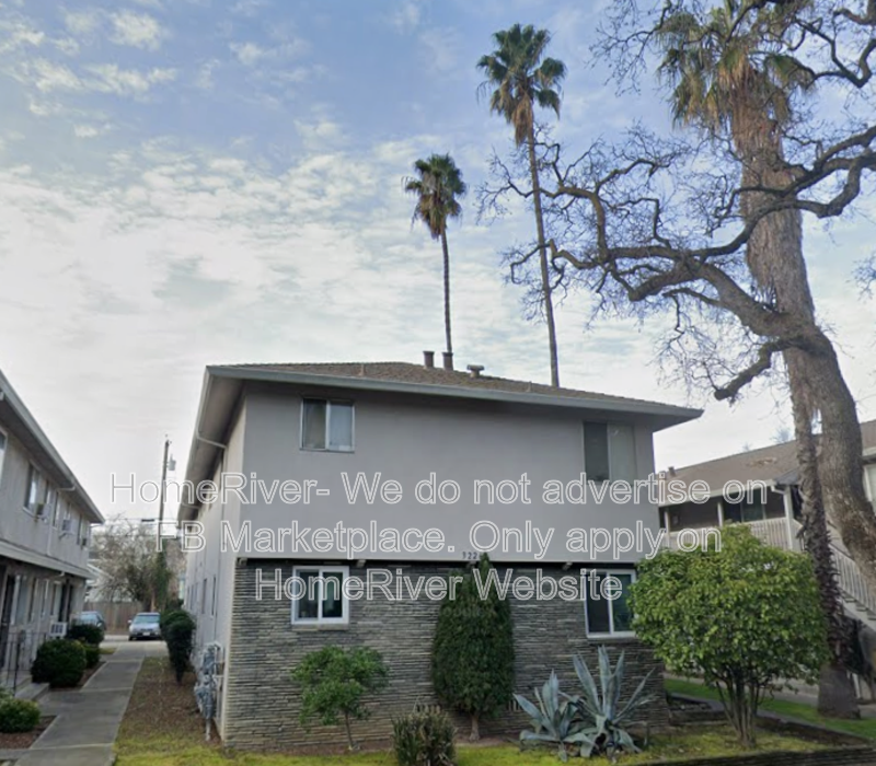 Sacramento House: 3226 X St