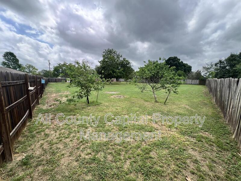 Main Rental Photo 25