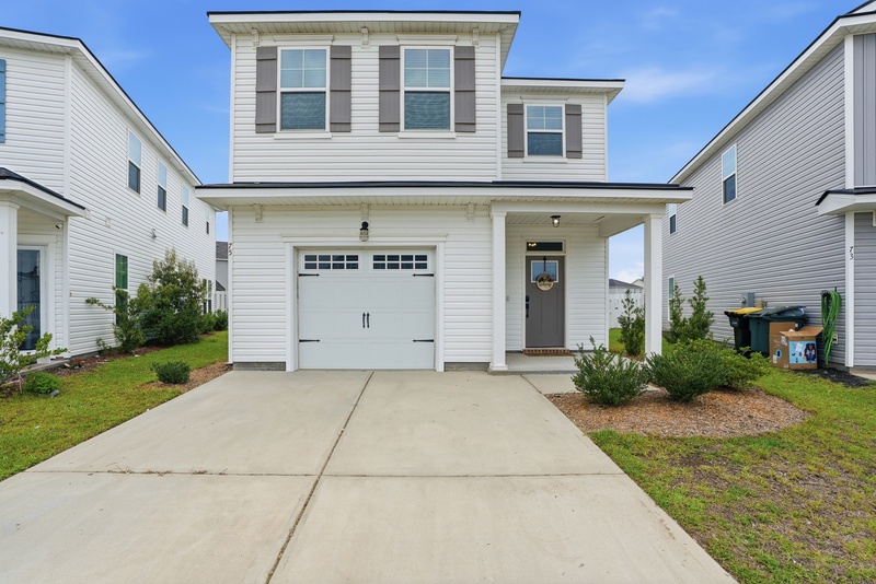 Savannah House: 75 Pomona Circle