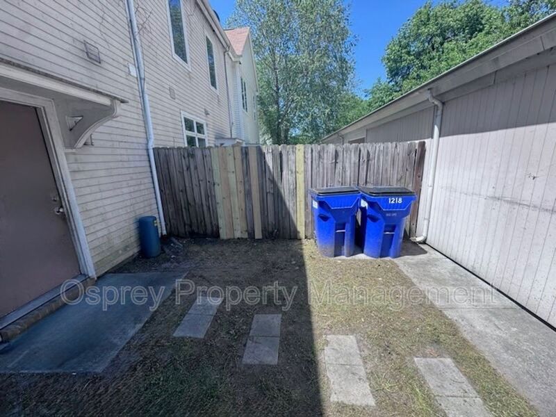 3BR Home w/ 2-Car Garage | Prime Norfolk Location - Photo 2