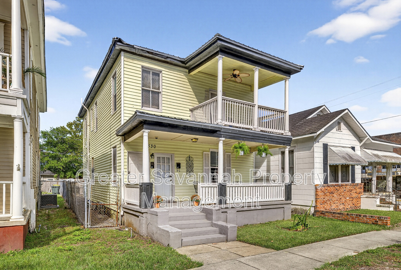 Savannah Condo: 530 East 35th Street