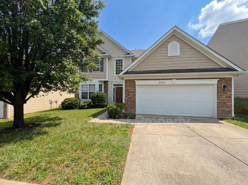 Indian Trail House: 2009 City Lights Drive