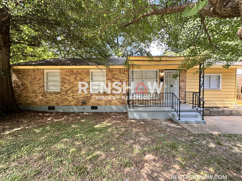 Memphis House: 4914 Biscoe Ave