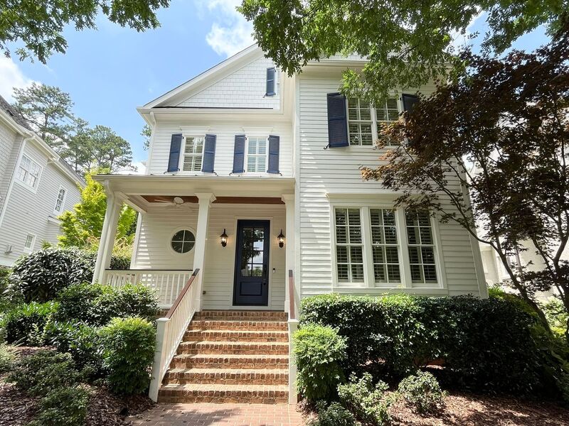 Raleigh House: 535 Guilford Circle