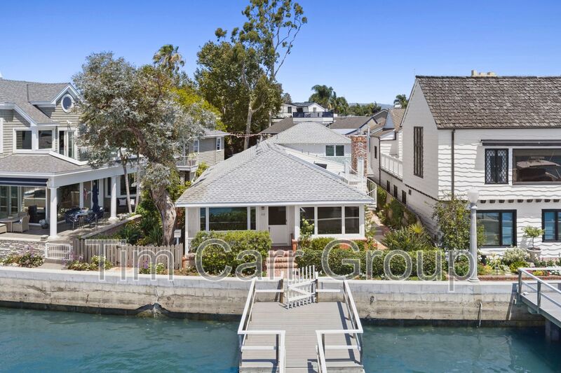 Newport Beach House: 112 S. Bayfront