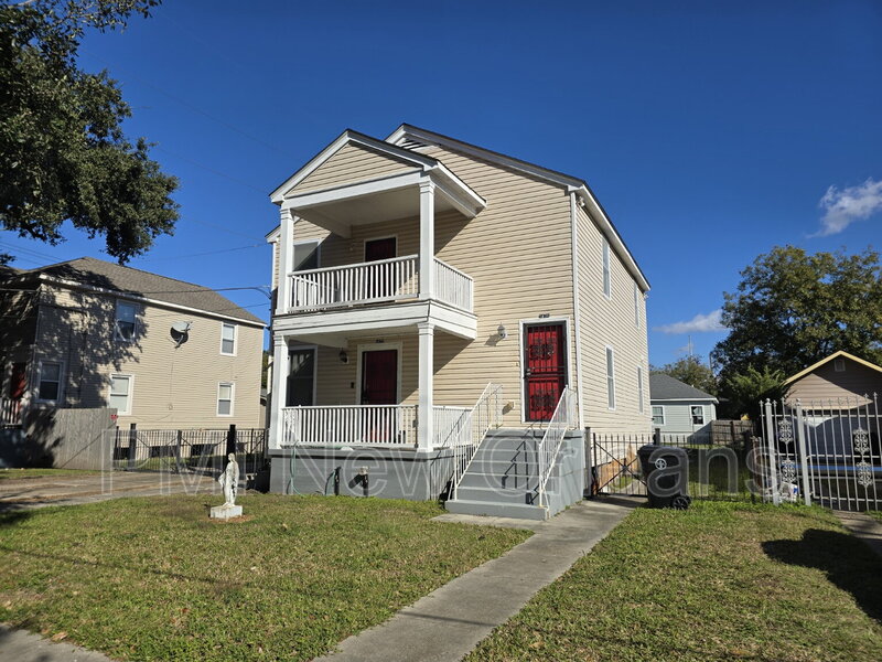 New Orleans Condo: 3875 Pauger Street