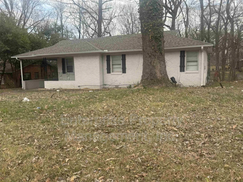 Photo 2 of 3766 Argonne St