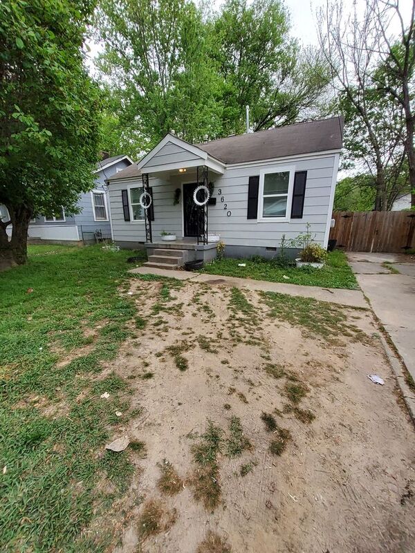 Memphis House: 3620 Townes Ave