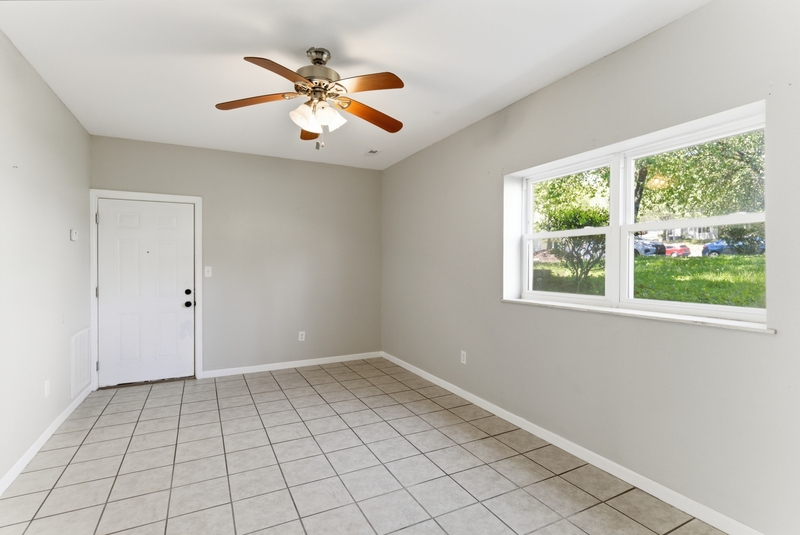 Photograph 2 of 3300-3374 Valley View Drive, 3330
