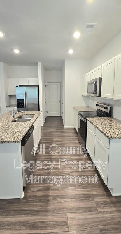 Main Rental Photo 2