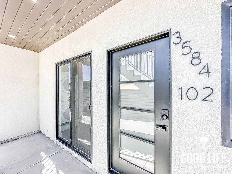San Diego Condo: 3584 Hatteras Ave