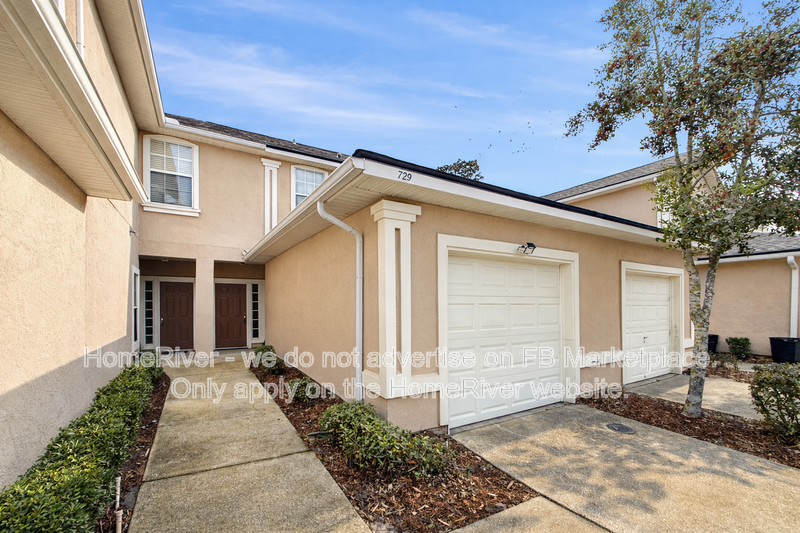 Saint Johns House: 729 Middle Branch Way