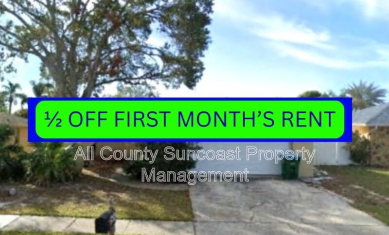 Palm Harbor House: 2578 Surrey Dr.
