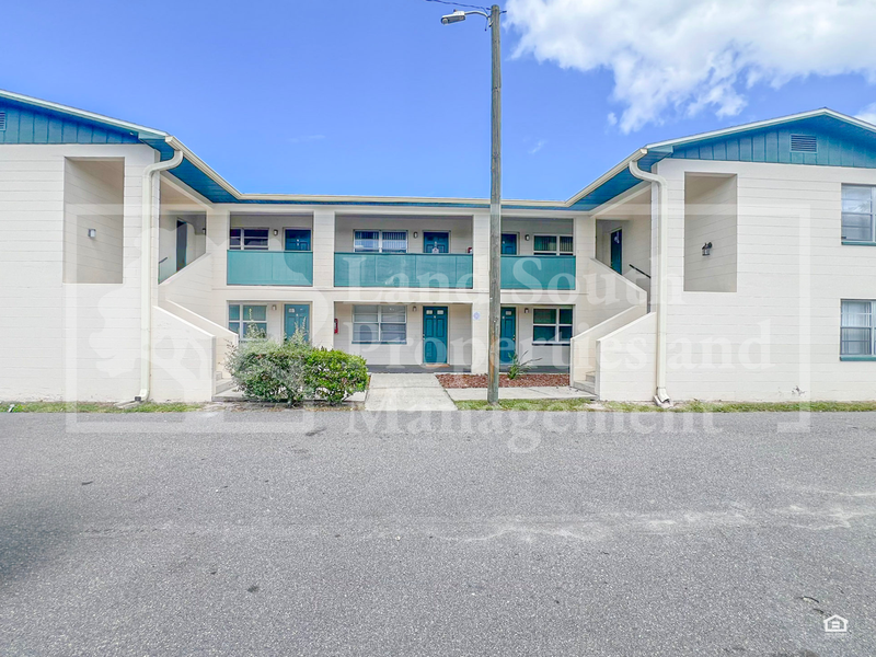 Lakeland House: 2819 Balfour Avenue