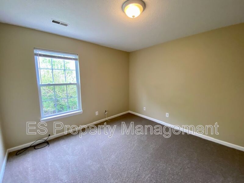 Wonderful 4 Bedroom 2.5 Bathroom Two Story Home in Lawrence! - Photo 24