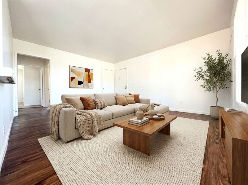 San Diego Condo: 5604 Lauretta Street #5