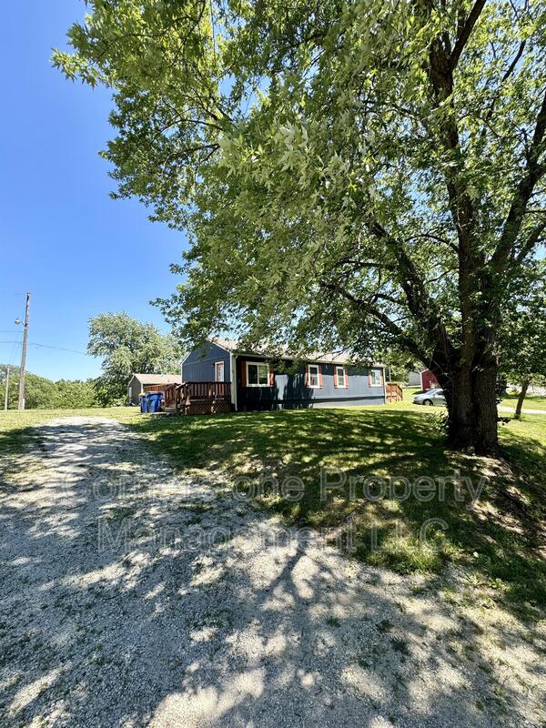 De Soto Condo: 8205 Center Drive - 8205