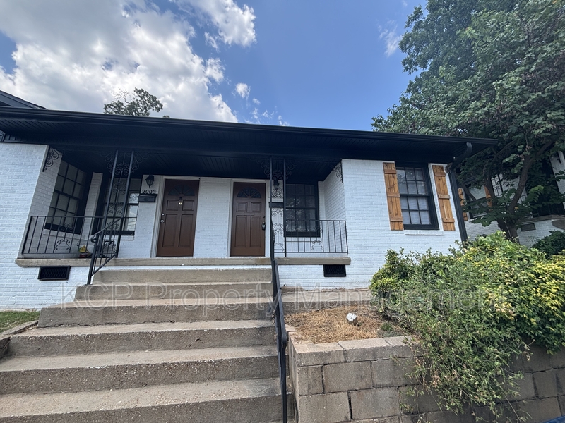 Fort Smith Condo: South H Street (Triplex) - 2005