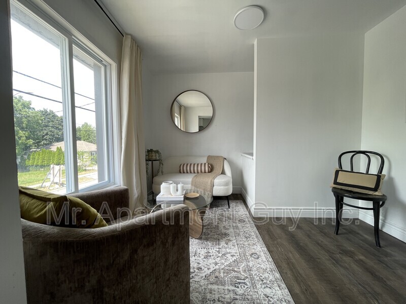 St Catharines Condo: 45 St Paul Street West