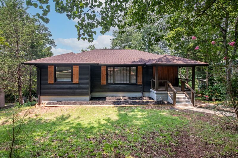 Birmingham House: 514 22nd Avenue S
