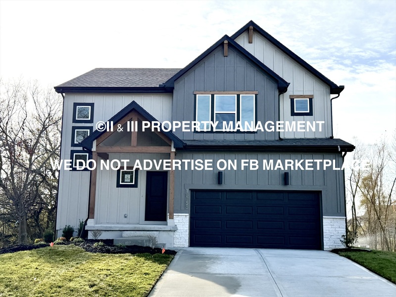 Spring Hill House: 18755 West 188th Terr