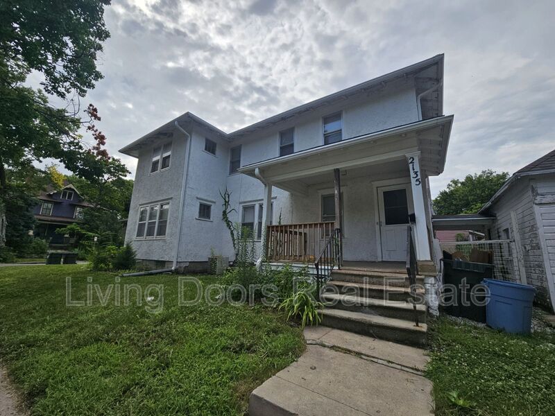 Lincoln House: 2135 Garfield St.